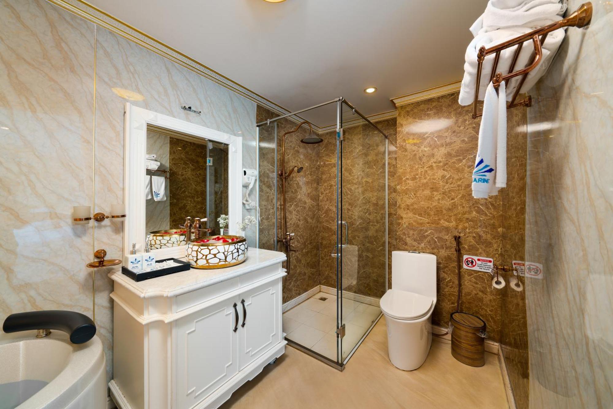 Halong Aquamarine Royal Cruise Ha Long Exterior foto